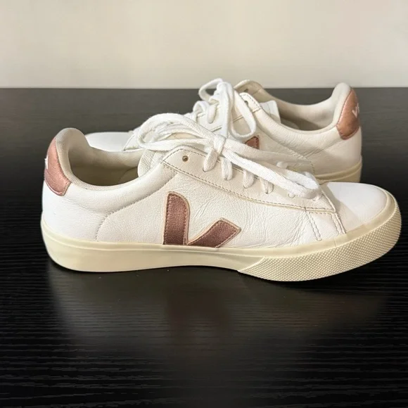 Veja Campo Sneakers - Extra White Babe - Picture 13 of 16
